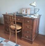 Klassiek houten bureau, Ophalen