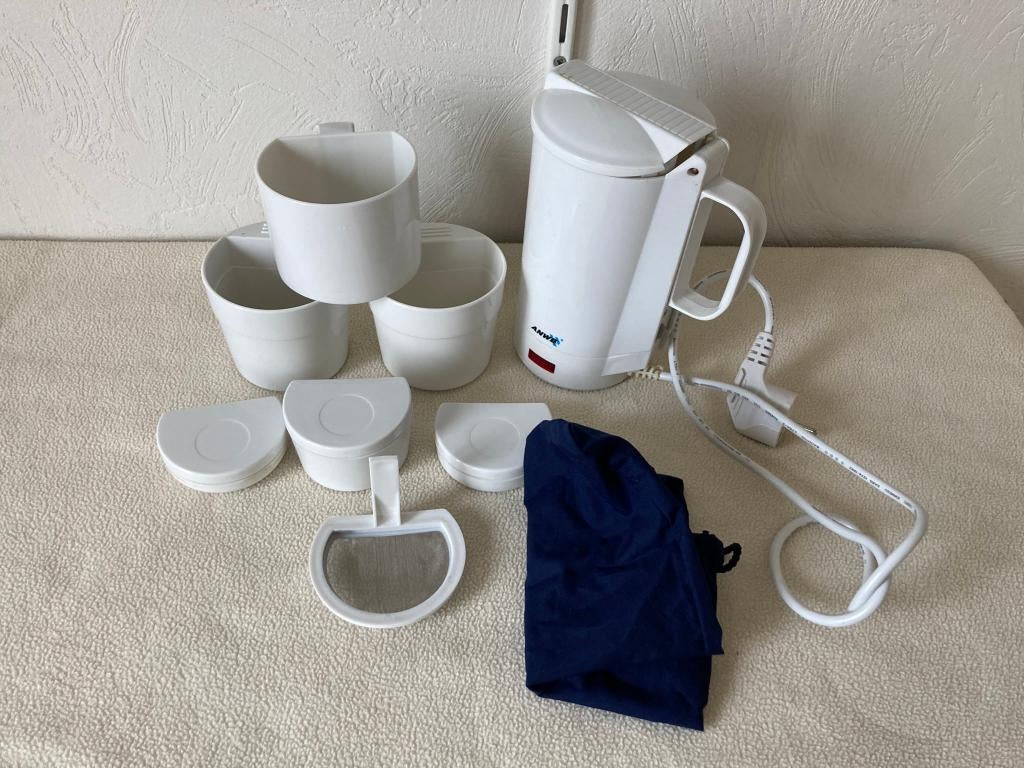 reiswaterkokertje camping ANWB met toebehoren 600 ml, Ophalen of Verzenden, Zo goed als nieuw