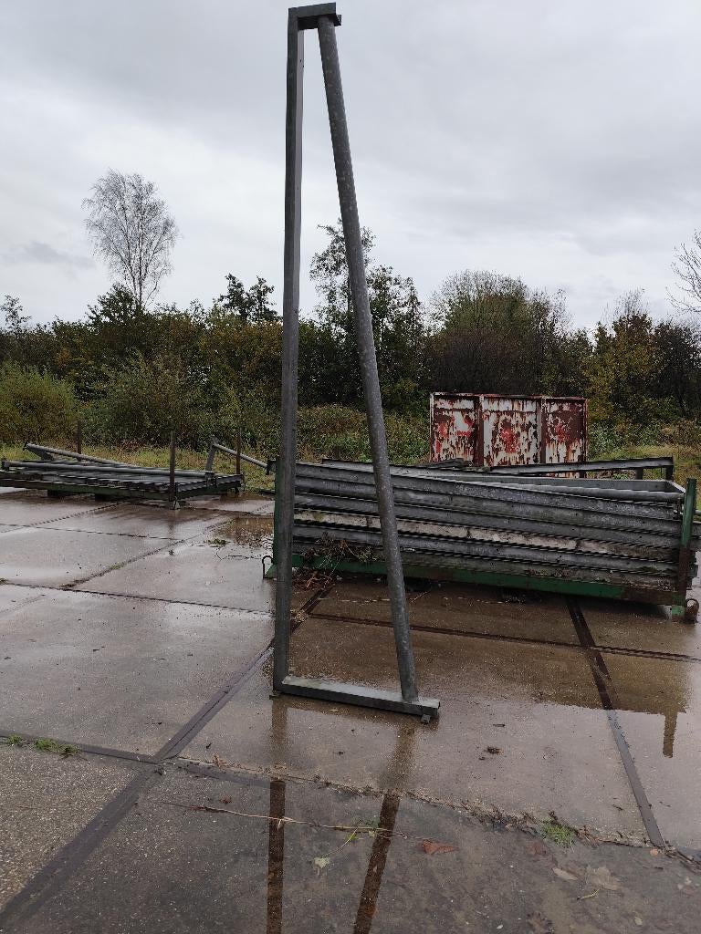 35 steunen voor border, keerwand, keermuur. Hoogte 3,4m, Ophalen, Gebruikt, 250 cm of meer, Palen