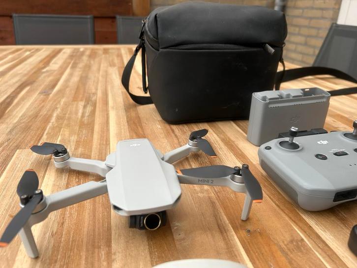 DJI Mini 2 Fly More Combo, Audio, Tv en Foto, Drones, Gebruikt, Cameradrone, Topkwaliteit, DJI, Minder dan 250 gram, 30 tot 45 minuten