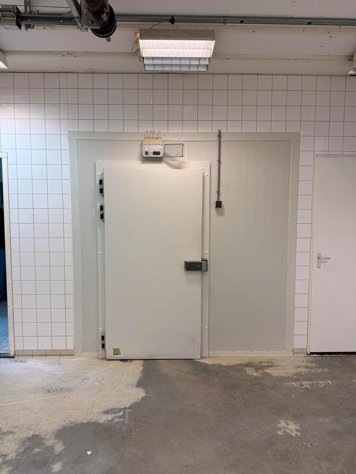 Grote industriële horeca koelkast - Gratis afhalen, Zakelijke goederen, Horeca | Keukenapparatuur, Koelen en Vriezen, Gebruikt