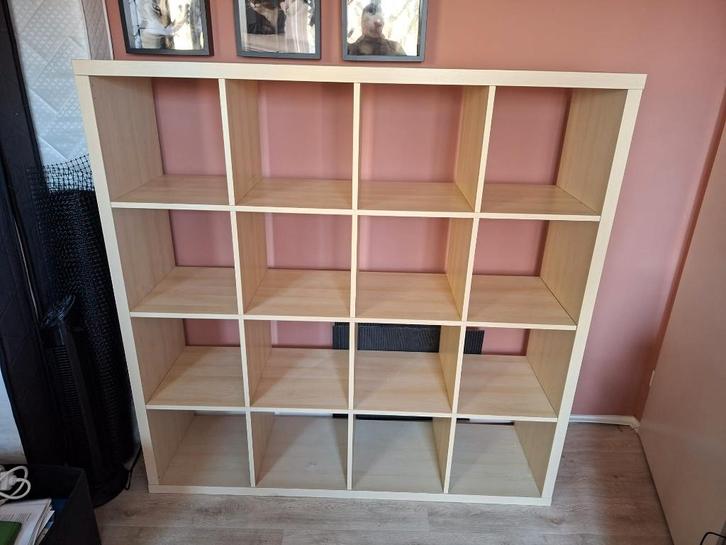 IKEA KALLAX (4x4), Huis en Inrichting, Kasten | Stellingkasten, Gebruikt, Ophalen