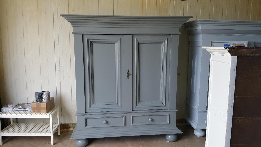 Landelijke brocante eiken buffetkasten, kamerkast, broodkast, Ophalen, Zo goed als nieuw, 25 tot 50 cm, 200 cm of meer