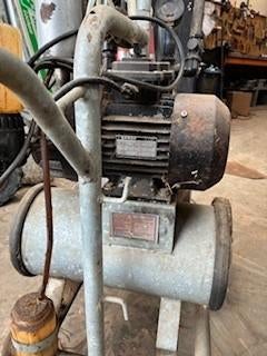 Minimelker Oliegesmeerd 2e hands, Dieren en Toebehoren, Overige Dieren-accessoires, Ophalen, Gebruikt