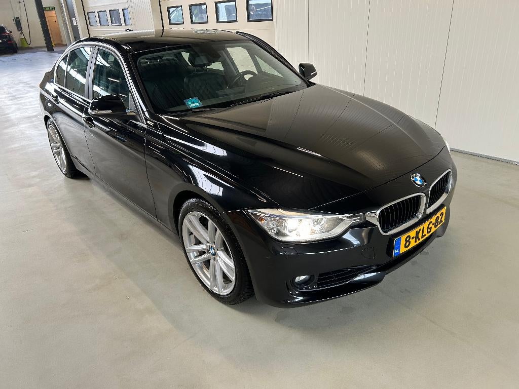 BMW 3-Serie 3.0 I 335 AUT 2013 Zwart, Automaat, Achterwielaandrijving, Zwart, Zwart