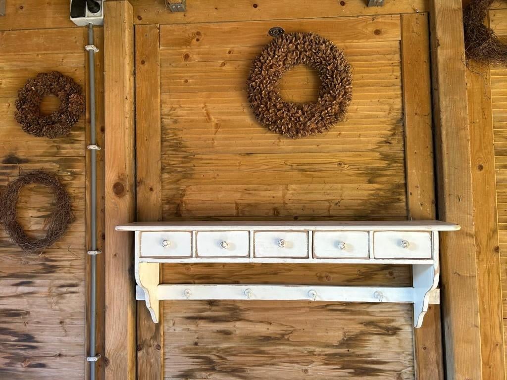 Landelijke wandplank met laadjes, Ophalen, Gebruikt