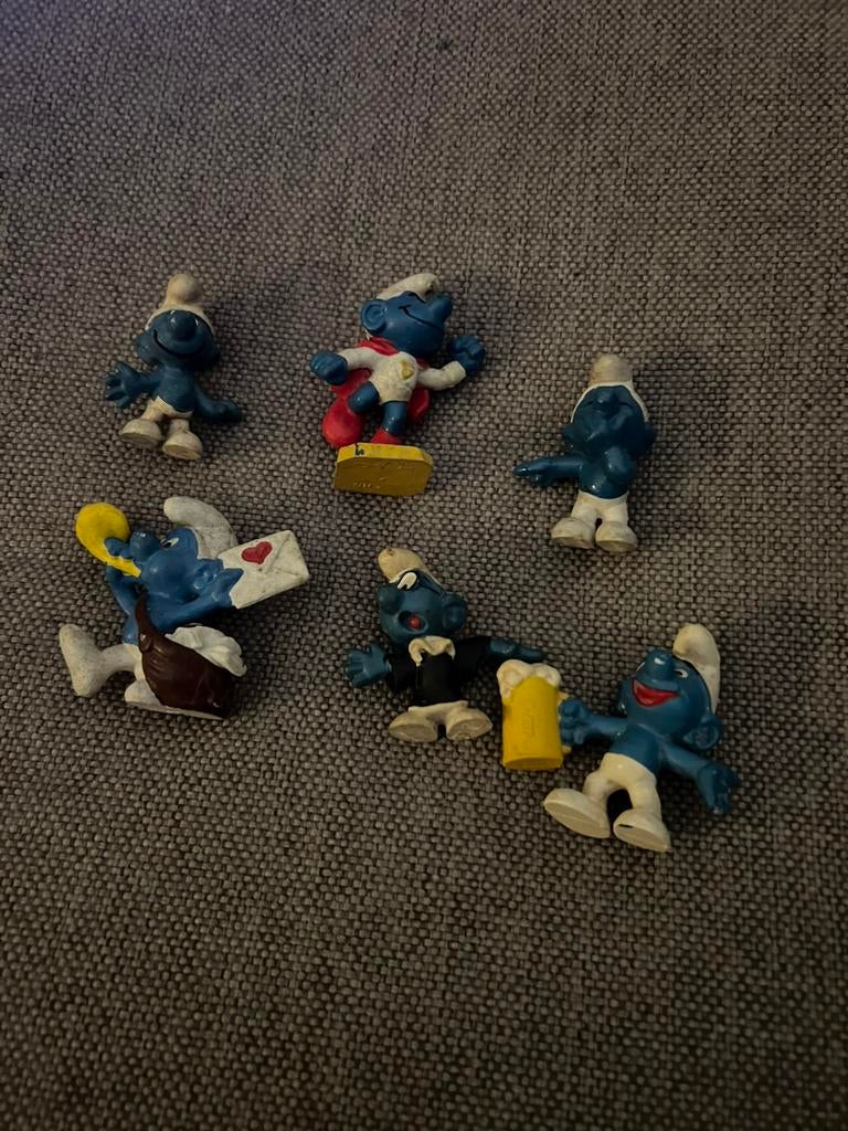 6 Vintage smurfen de eerste oude smurfen, Verzamelen, Smurfen, Ophalen of Verzenden, Zo goed als nieuw, Verschillende Smurfen