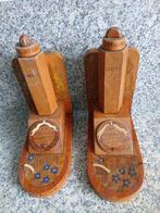 2 oude houten boekensteunen met datum 1940, Ophalen of Verzenden