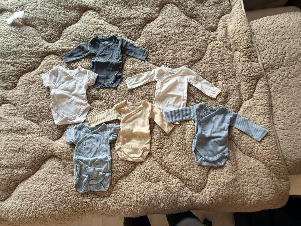 6x Overslag Rompertjes Maat 44 (2x korte mouw), Kinderen en Baby's, Babykleding | Prematuur, Ophalen of Verzenden, Zo goed als nieuw