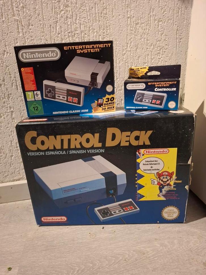 Nintendo Dozen, Spelcomputers en Games, Spelcomputers | Nintendo NES, Gebruikt, Zonder controller, Ophalen of Verzenden