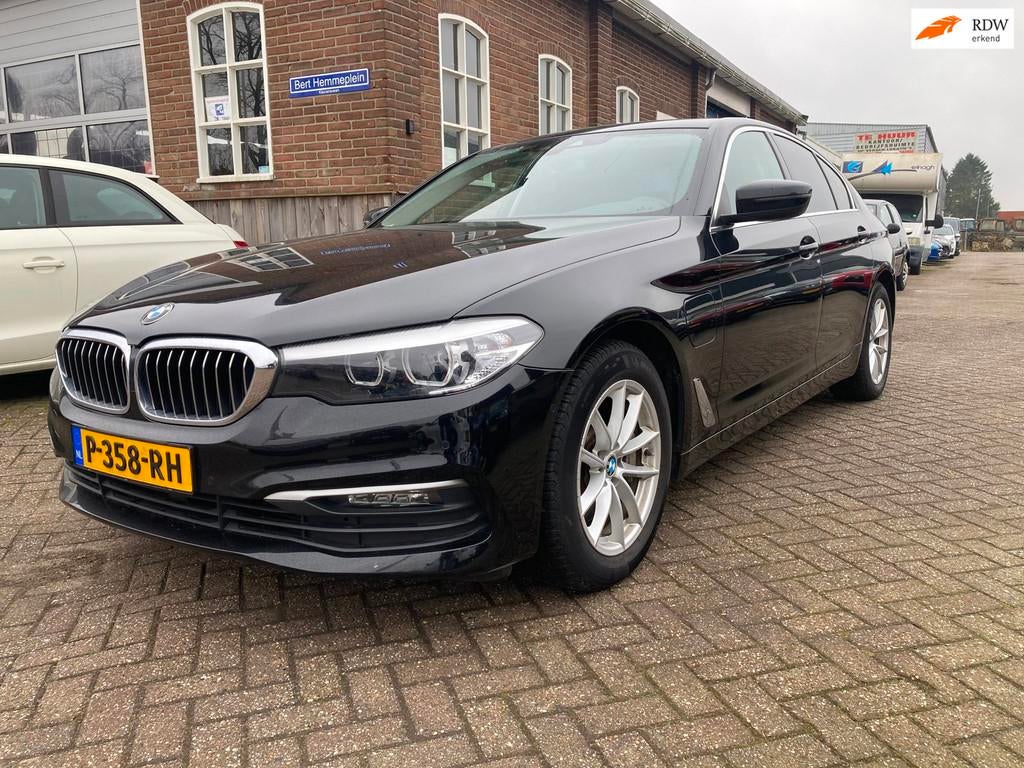 BMW 5-serie 530e iPerformance Executive Hybride bj 12-2018 N, 1998 cc, Achterwielaandrijving, Gebruikt, 4 cilinders