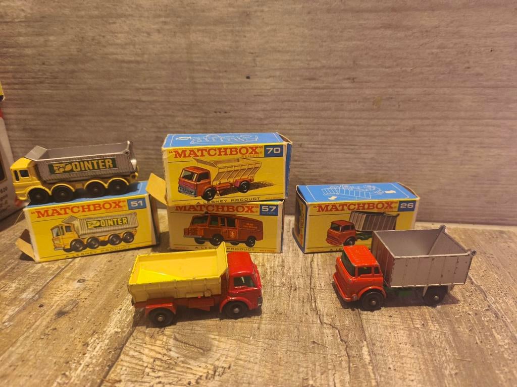 Matchbox lesney box 26 57 51 70, Ophalen of Verzenden, Gebruikt, Bus of Vrachtwagen