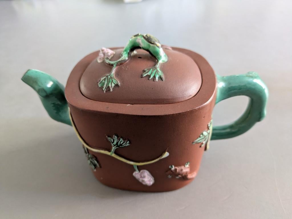 Unieke Chinese theepot met kikkerdecoratie, Ophalen of Verzenden