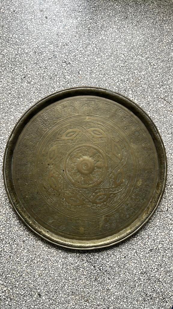 Antieke Oosterse Koperen Dienblad met Gedetailleerde Gravure, Ophalen