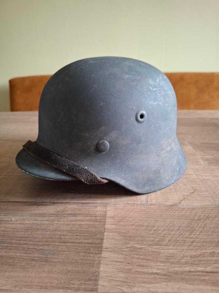 Stahlhelm M40 Wehrmacht, Verzamelen, Militaria | Tweede Wereldoorlog, Ophalen of Verzenden, Duitsland, Helm of Baret