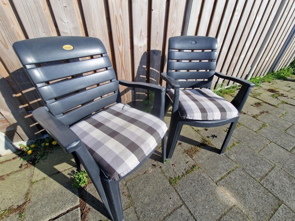2x Hartman tuinstoelen (stapelstoelen) met kussens, Ophalen, Gebruikt, Kunststof, Stapelbaar