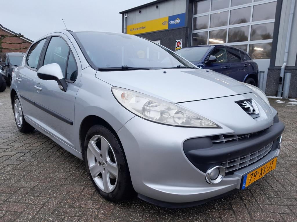 Peugeot 207 1.6 VTi XS - Automaat - Airco - 5 Deurs, Auto's, Gebruikt, 4 cilinders, 1209 kg, Bedrijf