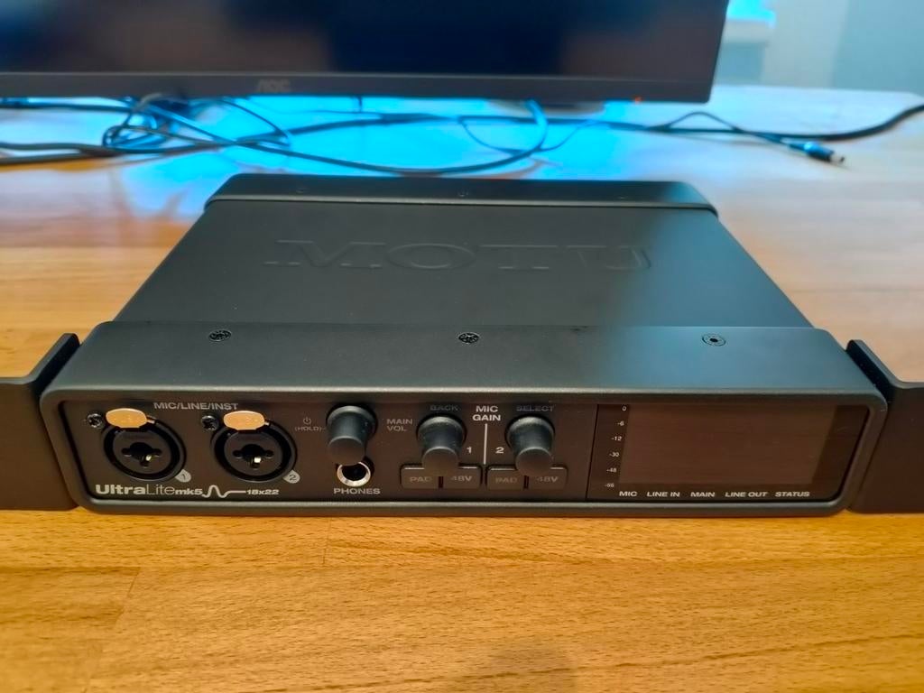 MOTU UltraLite mk5, Ophalen of Verzenden, Zo goed als nieuw