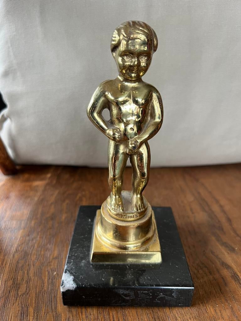 Vintage Messing Sculpture MANNEKEN PIS Bruxelles 17 cm hoog, Antiek en Kunst, Ophalen of Verzenden