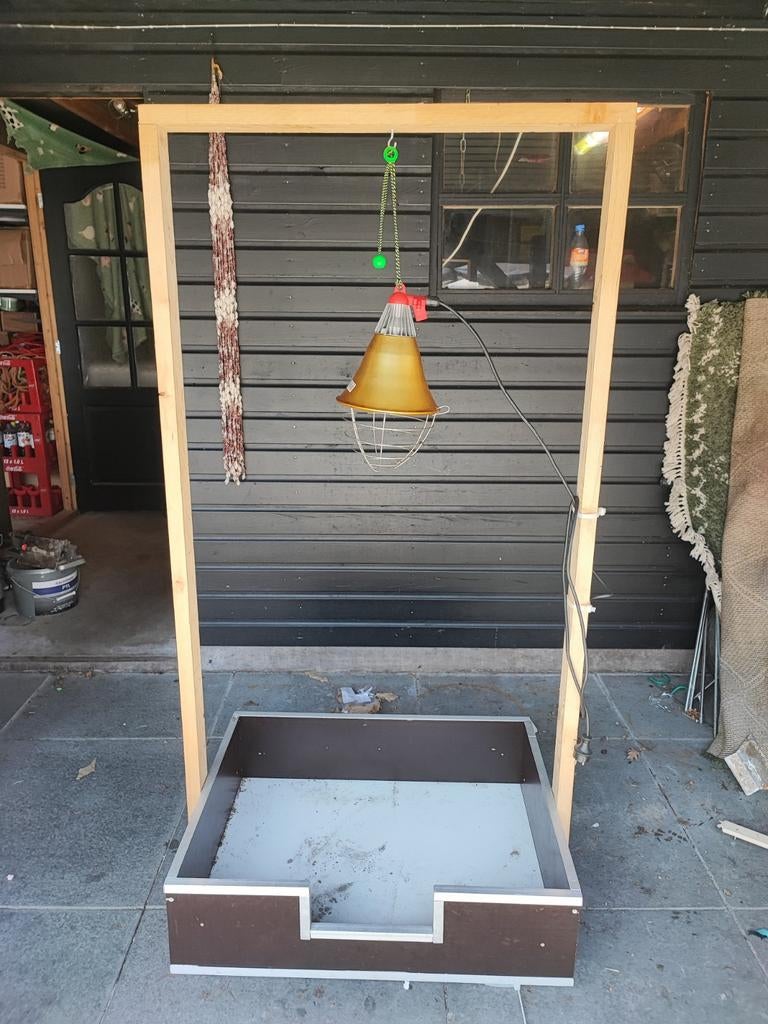 Werpbak kleine hondjes, Ophalen