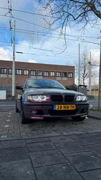 BMW E46 6cil, NIEUW APK, Auto's, BMW, Achterwielaandrijving, Zwart, 75 €/maand, Particulier