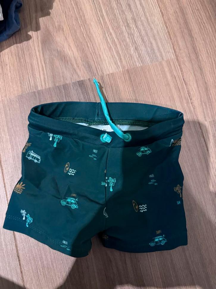 Prenatal zwembroek maat 74/80, Kinderen en Baby's, Babykleding | Baby-zwemkleding, Zo goed als nieuw, Zwembroek, Maat 74, Jongetje