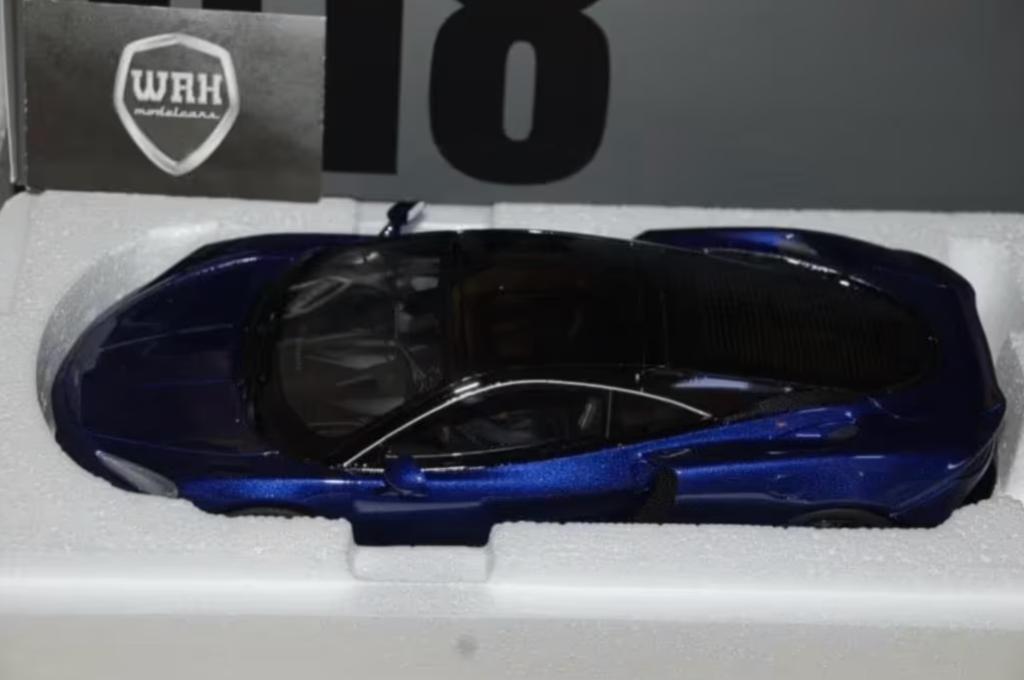 1:18 MCLAREN GT metallic blue GT spirit GT818 in doos WRH, Hobby en Vrije tijd, Modelauto's | 1:18, Verzenden, Zo goed als nieuw