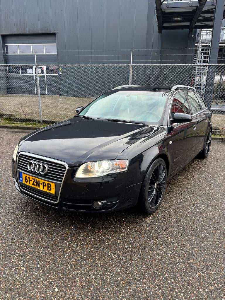 Audi A4 2.0 Tfsi Avant Quattro 147KW 2008 Zwart, Auto's, Zwart, 4 cilinders, 1984 cc, A4