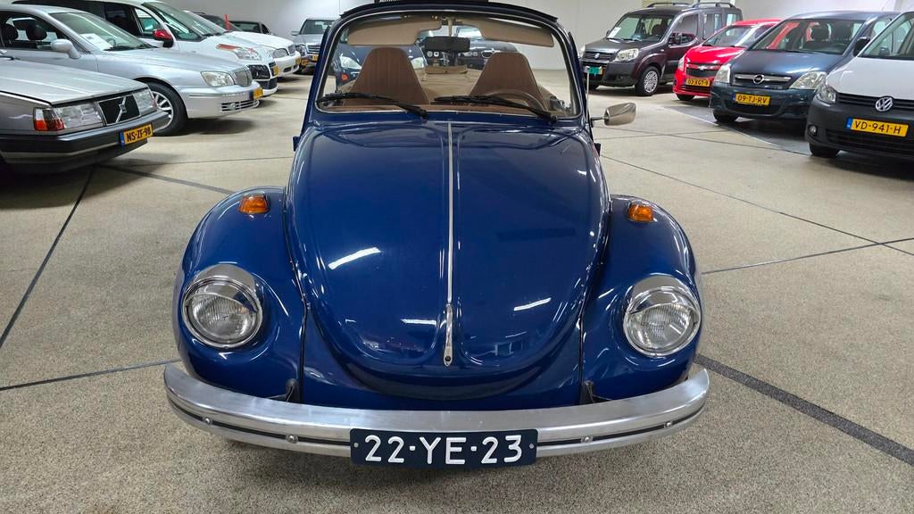 Volkswagen 1303 Apk en Belastingvrij! Cabriodak Zeer nette s, Gebruikt, Blauw, Leder, Handgeschakeld