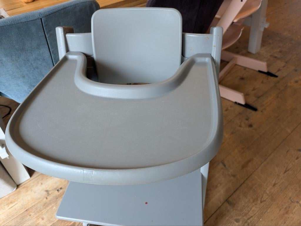 Tripp Trapp tafelblad eetblad - grijs, Kinderen en Baby's, Kinderstoelen, Ophalen of Verzenden, Zo goed als nieuw