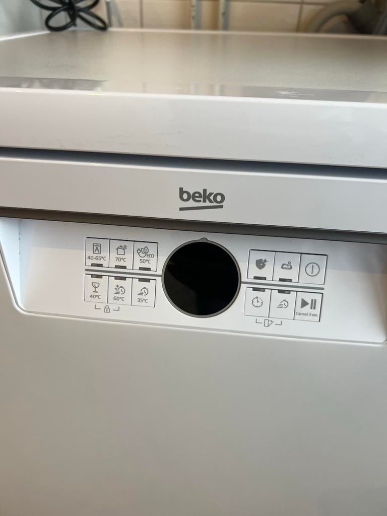 BEKO vrijstaande vaatwasser - BDFN26440W2, Witgoed en Apparatuur, Vaatwasmachines, Ophalen, 60 cm of meer, Eco programma, Zo goed als nieuw