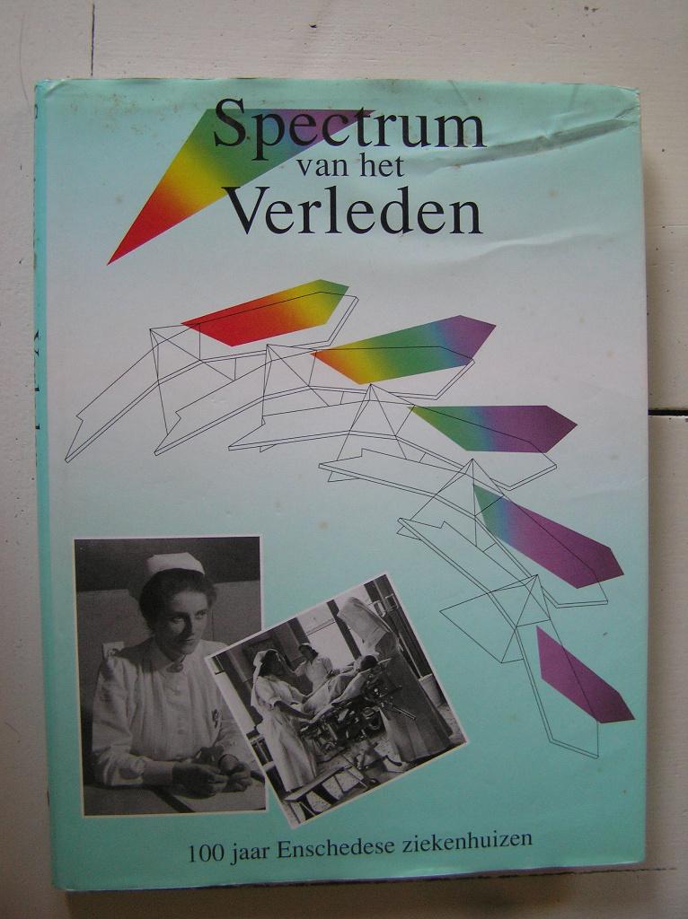 Enschede. Spectrum van het verleden. 100 jaar ziekenhuizen, Ophalen of Verzenden, Gelezen