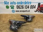 TOYOTA PRIUS 4 XW50 VOL LED KOPLAMP KOPLAMPEN ORIGINEEL, Ophalen of Verzenden, Gebruikt, Toyota