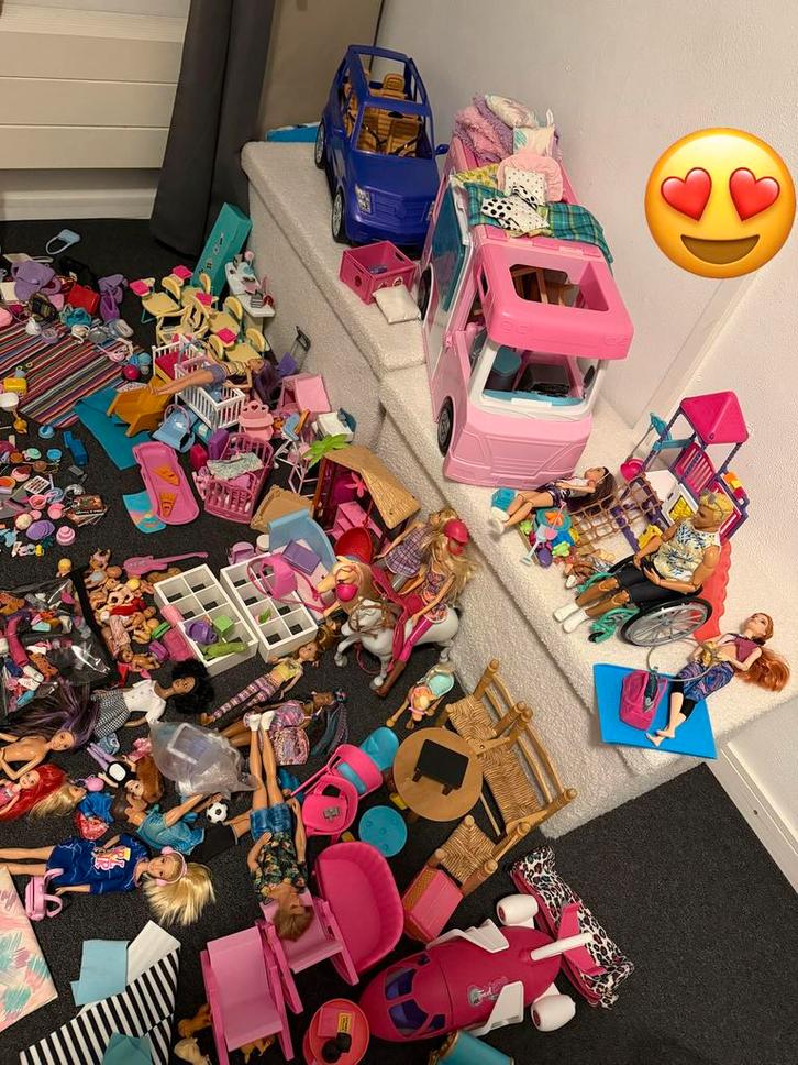 Barbie Mattel verzameling, Verzamelen, Poppenhuizen en Toebehoren, Zo goed als nieuw, Poppenhuis, Ophalen of Verzenden