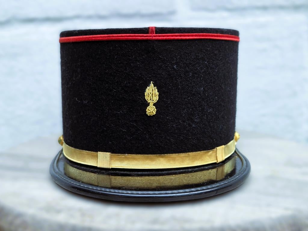 Franse kepie, Verzenden, Landmacht, Overige gebieden, Helm of Baret