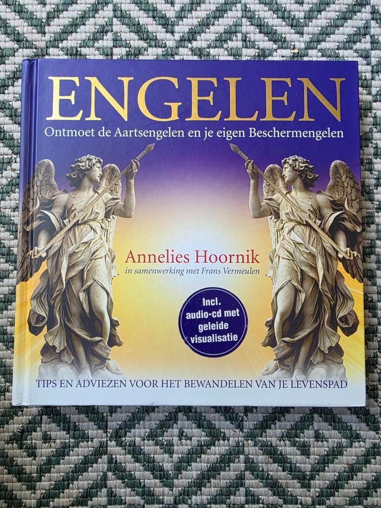 Engelen: Ontmoet de Aartsengelen en je eigen Beschermengelen, Ophalen, Achtergrond en Informatie, Spiritualiteit algemeen, Zo goed als nieuw