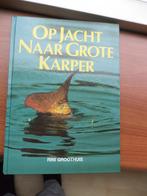 RINI GROOTHUIS, Op jacht naar Grote Karper, Ophalen of Verzenden, Zo goed als nieuw