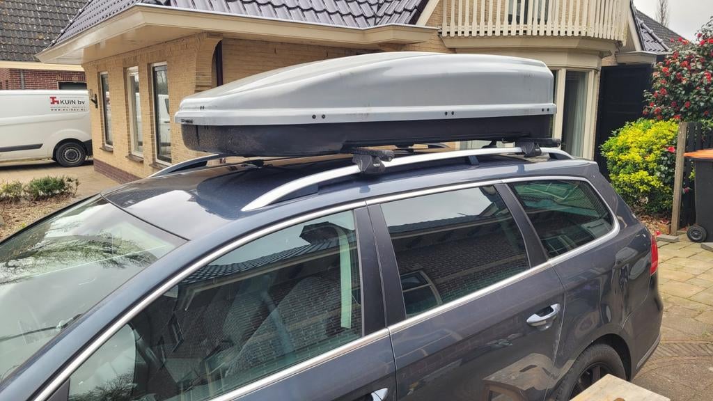 Ruime dakkoffer inclusief Thule dakdragers, Auto diversen, Dakkoffers, Ophalen