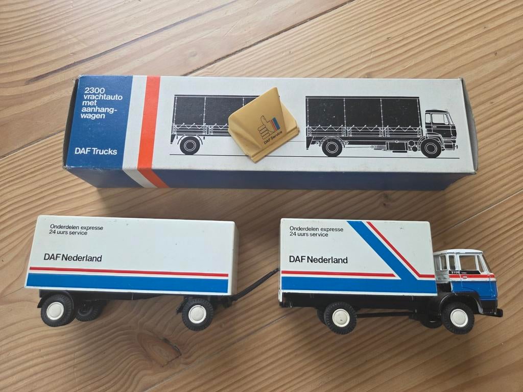 Zeldzaam Lion Car Nr 78 DAF 2300 Vrachtwagen met Aanhanger, Ophalen of Verzenden, Gebruikt, Bus of Vrachtwagen, Lion Toys