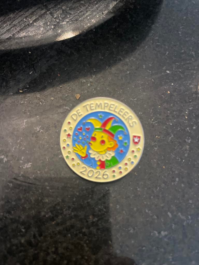 Tempeleers Carnaval Speldje 2026 - Nieuwstaat, Verzamelen, Speldjes, Pins en Buttons, Ophalen of Verzenden, Nieuw, Overige onderwerpen