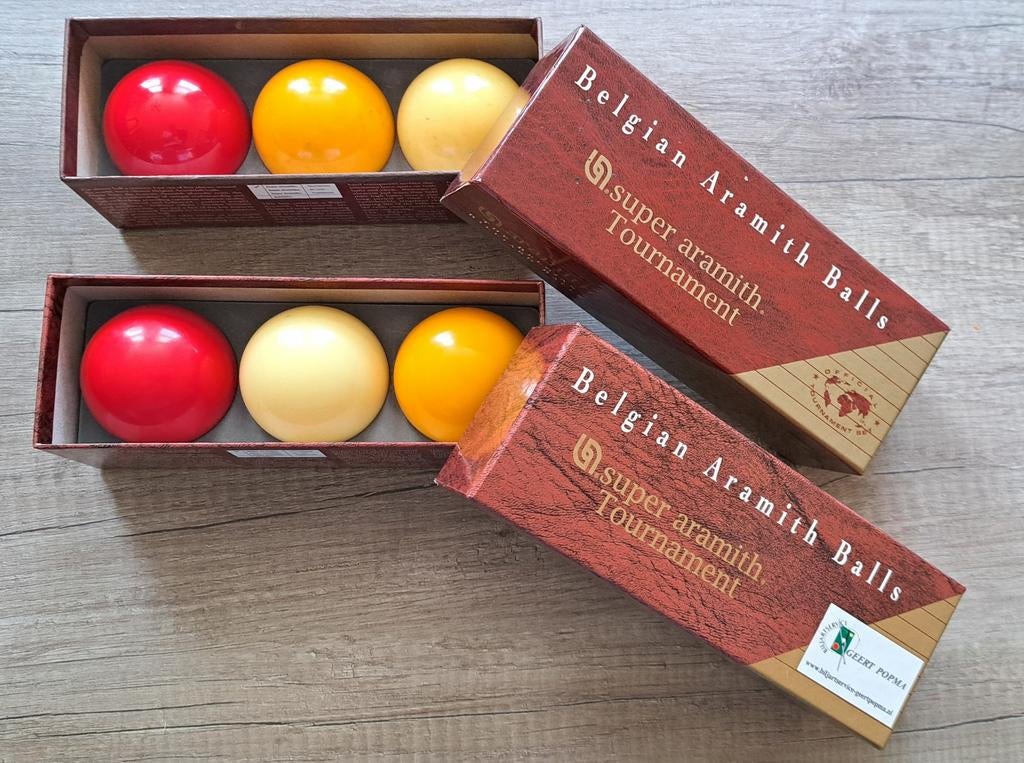 Super Aramith Tournament biljartballen, Ophalen of Verzenden, Keu of Ballen