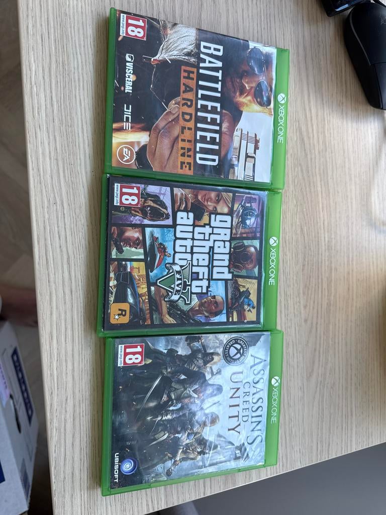 Drie Xbox One spellen: Battlefield, GTA V, Assassin's Creed, Spelcomputers en Games, Games | Xbox One, Ophalen, Gebruikt, Shooter