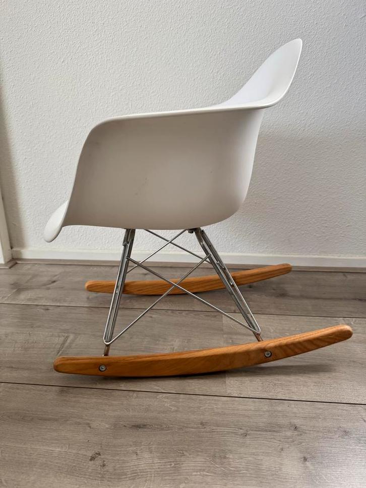 Mini Schommelstoel - Wit met Houten Poten, Huis en Inrichting, Stoelen, Gebruikt, Eén, Hout, Wit, Ophalen