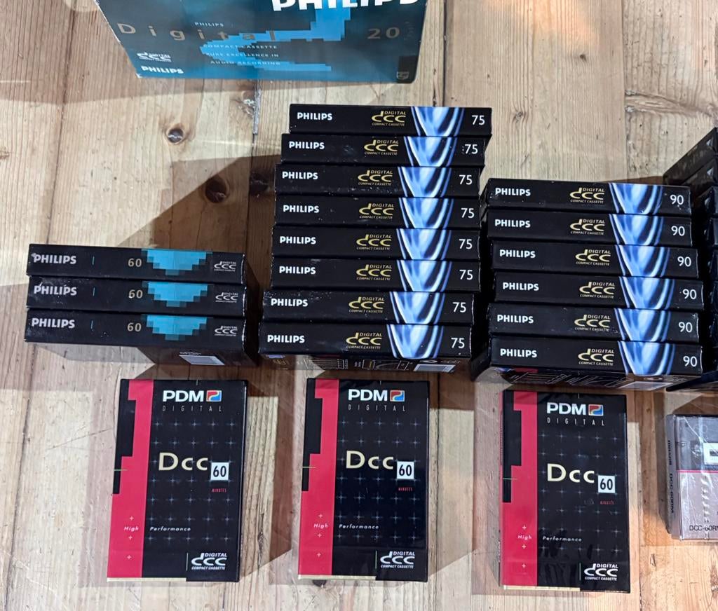 46 nieuw in gesealde verpakking , Philips, FUJI, PDM, MAXELL, Cd's en Dvd's, Cassettebandjes, Overige genres, Ophalen of Verzenden