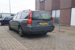 VOLVO V70 2.4 140PK Edition, Auto's, Voorwielaandrijving, Beige, Leder en Stof, Euro 4