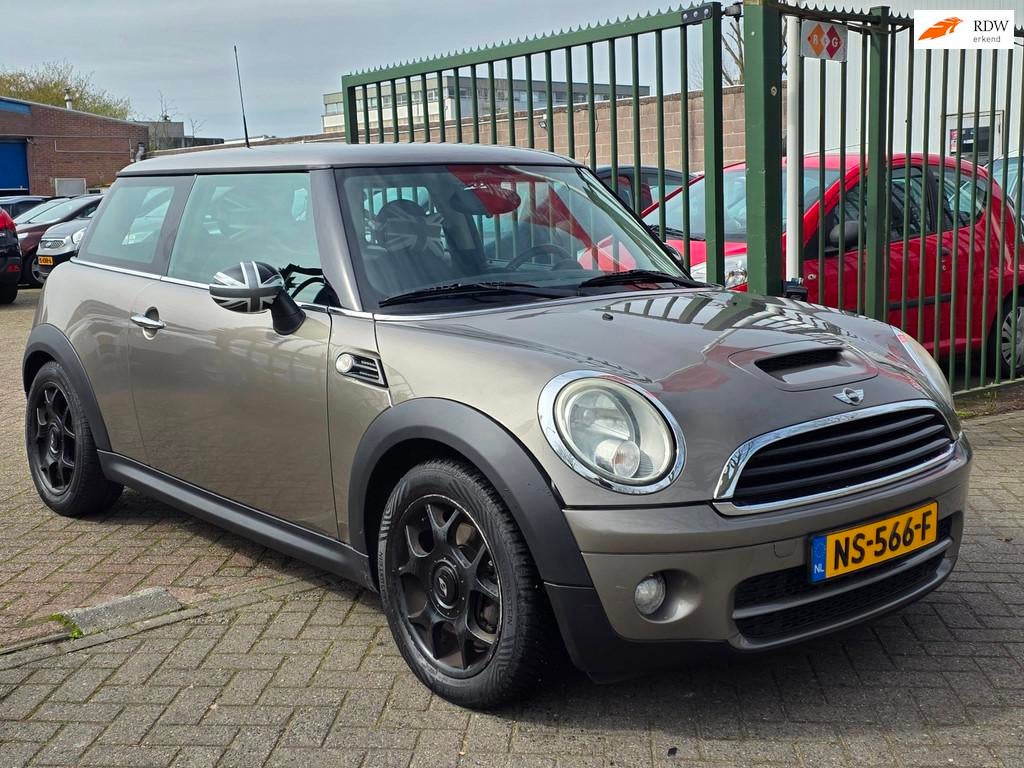 Mini Mini 1.6 One Salt airco elektrische ramen cv op afs, Auto's, Mini, Bedrijf, Te koop, One, ABS, Airbags, Airconditioning, Boordcomputer