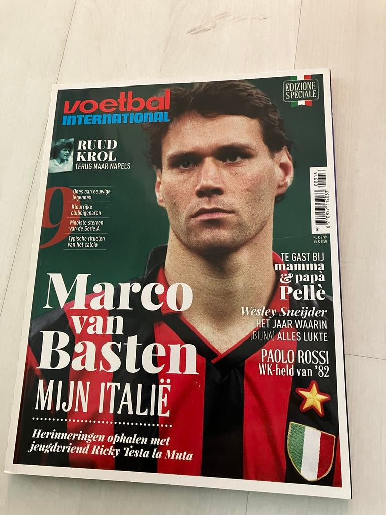 Voetbal International: Marco van Basten - Mijn Italië, Boeken, Tijdschriften en Kranten, Ophalen of Verzenden, Zo goed als nieuw