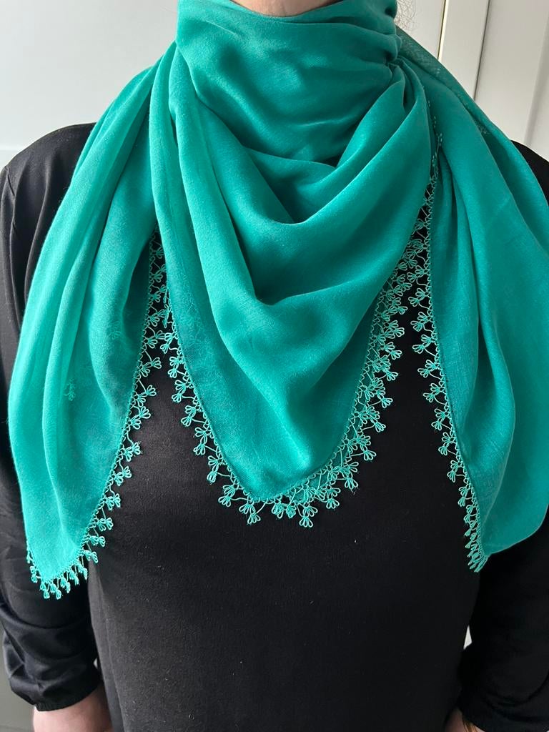 Handgemaakte sjaals te koop, Kleding | Dames, Mutsen, Sjaals en Handschoenen, Ophalen, Zo goed als nieuw, Maat 38/40 (M), Sjaal