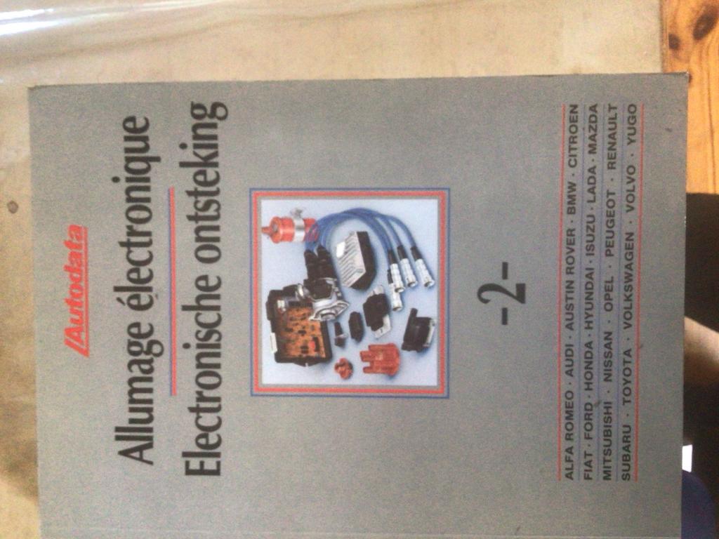 Autodata Allumage Electronique / Elektronische Ontsteking, Ophalen of Verzenden, Zo goed als nieuw, Alfa Romeo