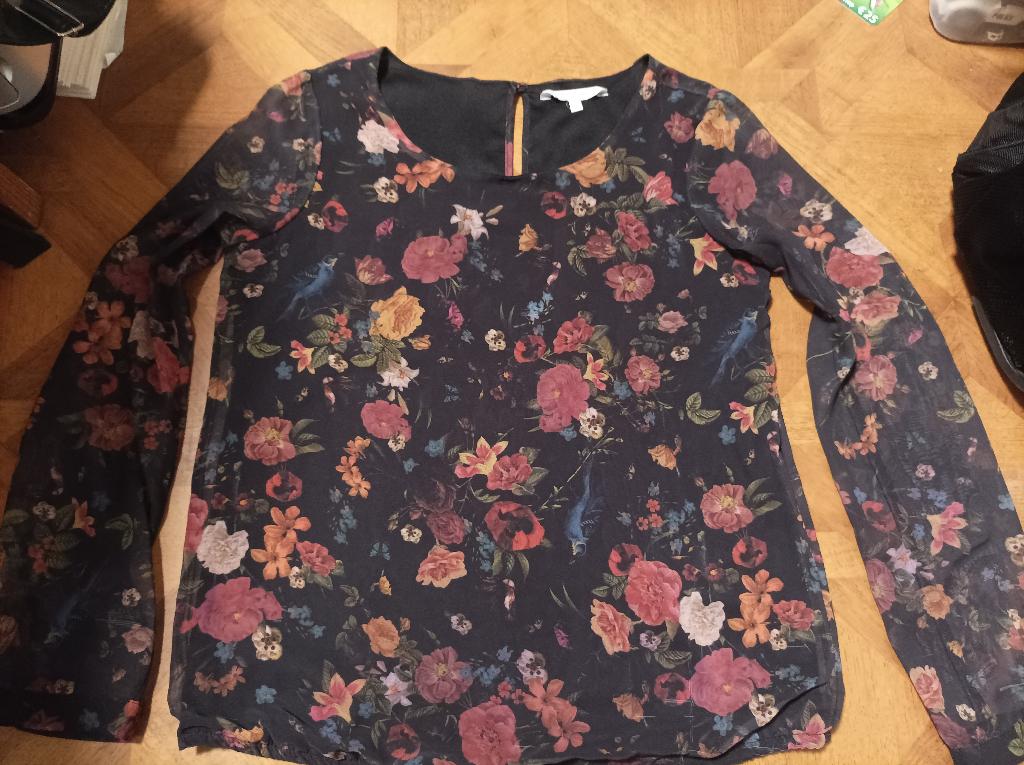 Clockhouse top blouse bloemen maat M/38, Maat 38/40 (M), Overige kleuren, Ophalen of Verzenden, Zo goed als nieuw